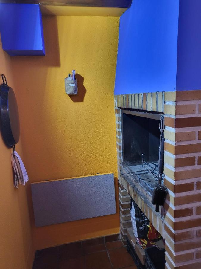 Casa Rural Reyes Nuévalos エクステリア 写真