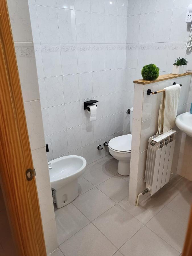 Casa Rural Reyes Nuévalos エクステリア 写真